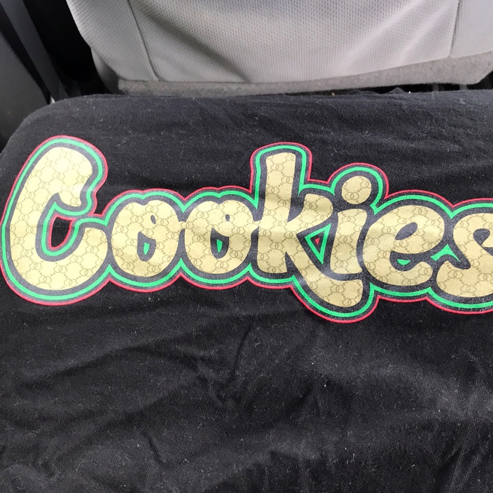 BARELY WORN COOKIES SHIRT!